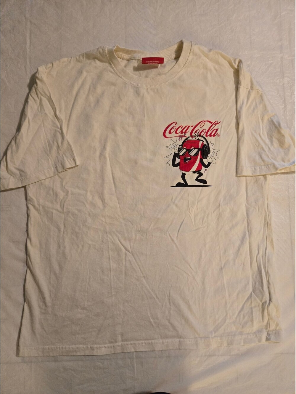 Coca Cola Retro Graphic Tee S Can’t Beat The Feeling Y2K Vintage Style